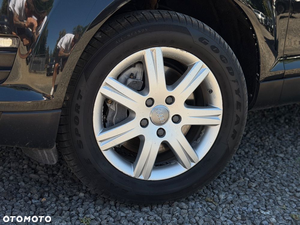 Audi Q7 3.0 TDI DPF clean diesel Quattro Tiptronic - 4