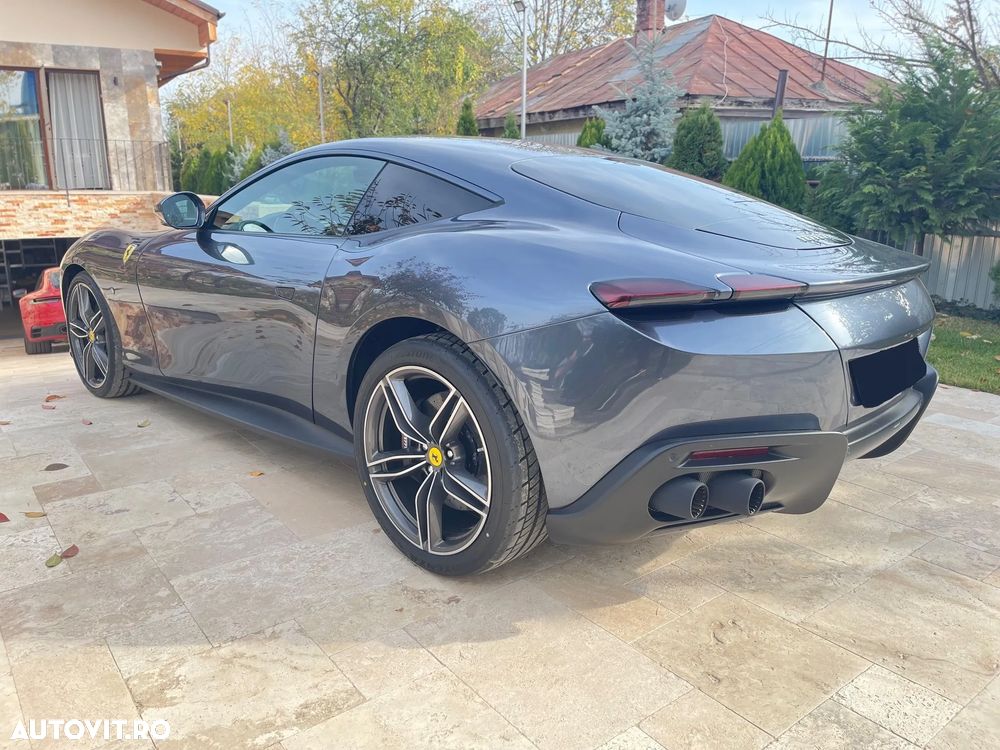 Ferrari Roma - 5