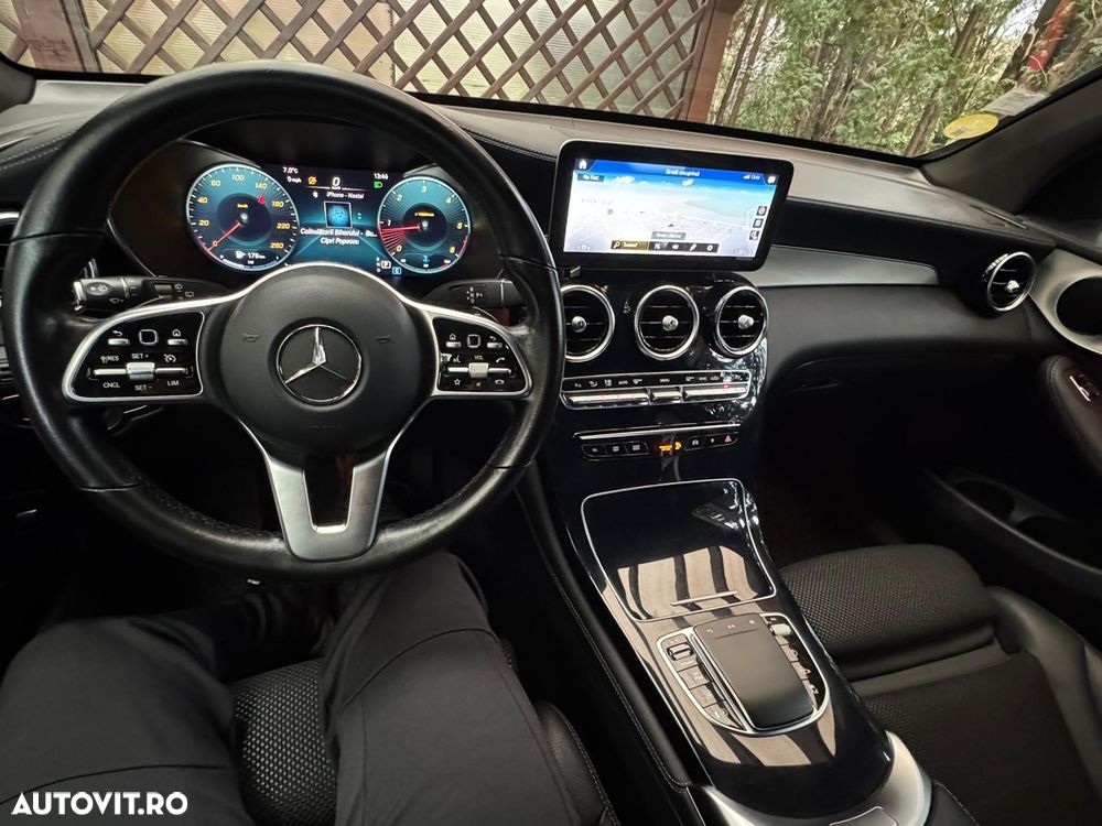 Mercedes-Benz GLC 220 d 4Matic 9G-TRONIC Exclusive - 32