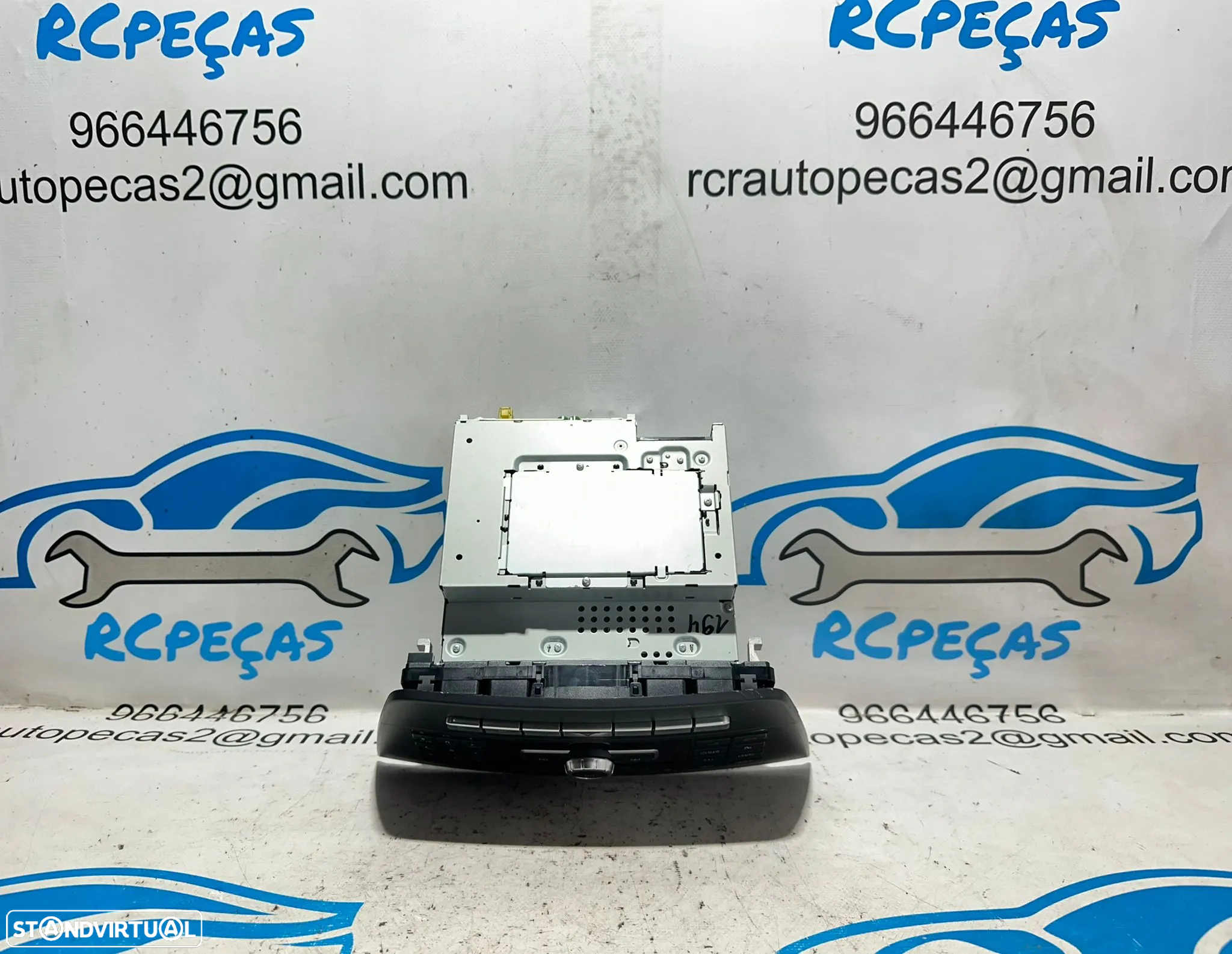 .Auto Radio Headunit Original Mercedes Benz Classe C W204 2012 - 2015 - 7