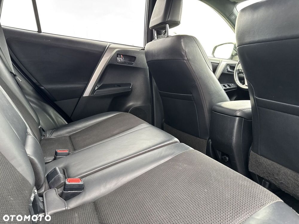 Toyota RAV4 2.0 Style 4x4 MS - 11