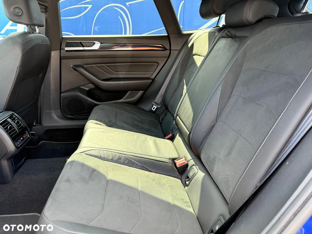 Volkswagen Arteon 2.0 TDI SCR 4Motion DSG R-Line - 15