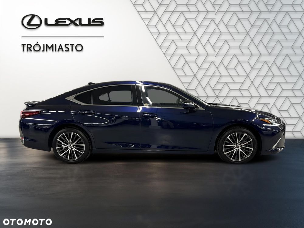 Lexus ES 300h Prestige - 7