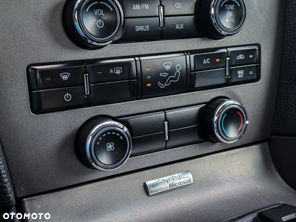 Ford Mustang 3.7 V6 Premium - 17