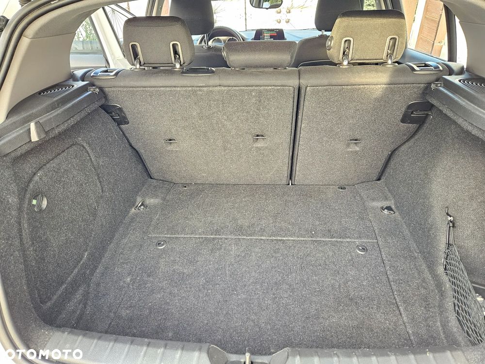 BMW Seria 1 118i Edition Metropolitan - 9