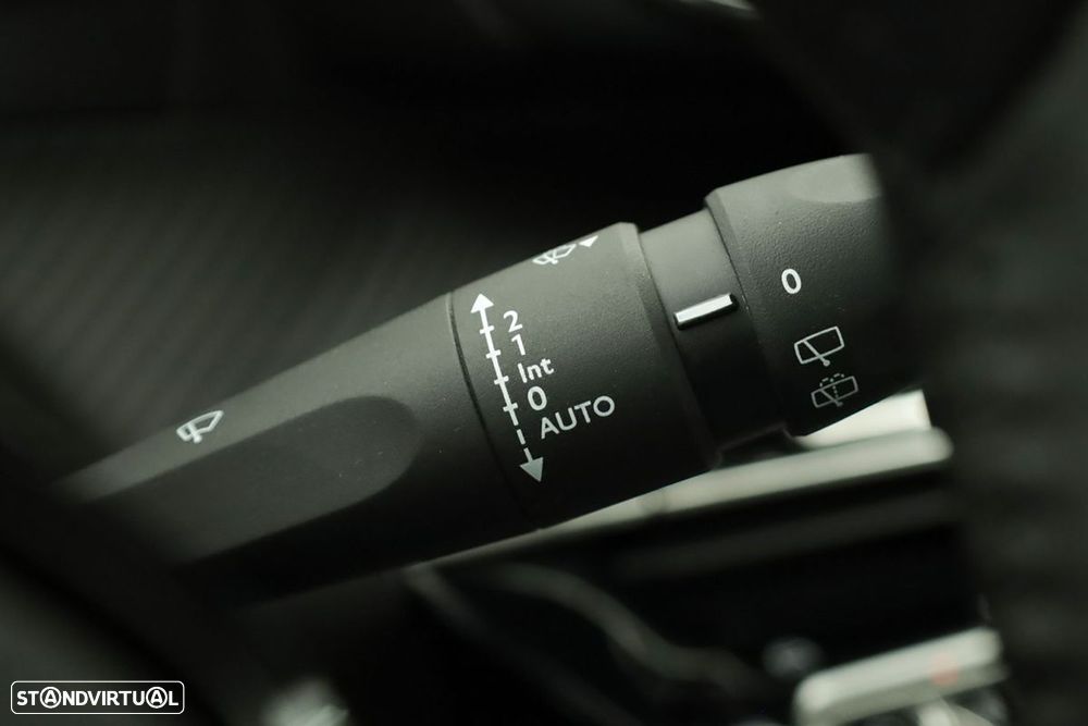 Peugeot 208 1.2 Allure - 18
