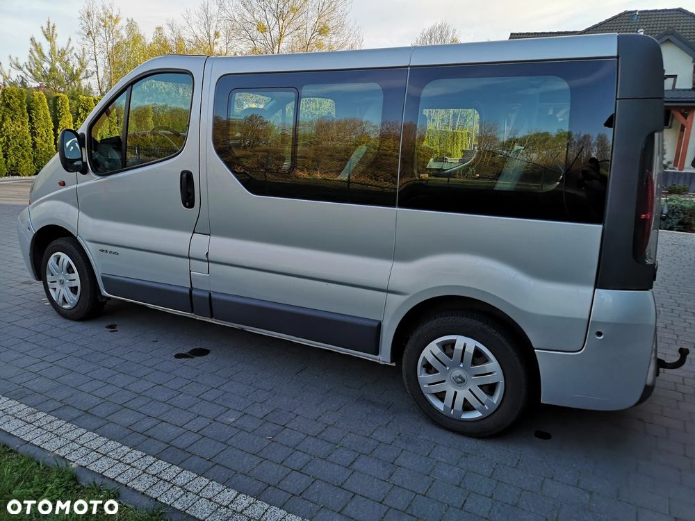 Renault Trafic - 23