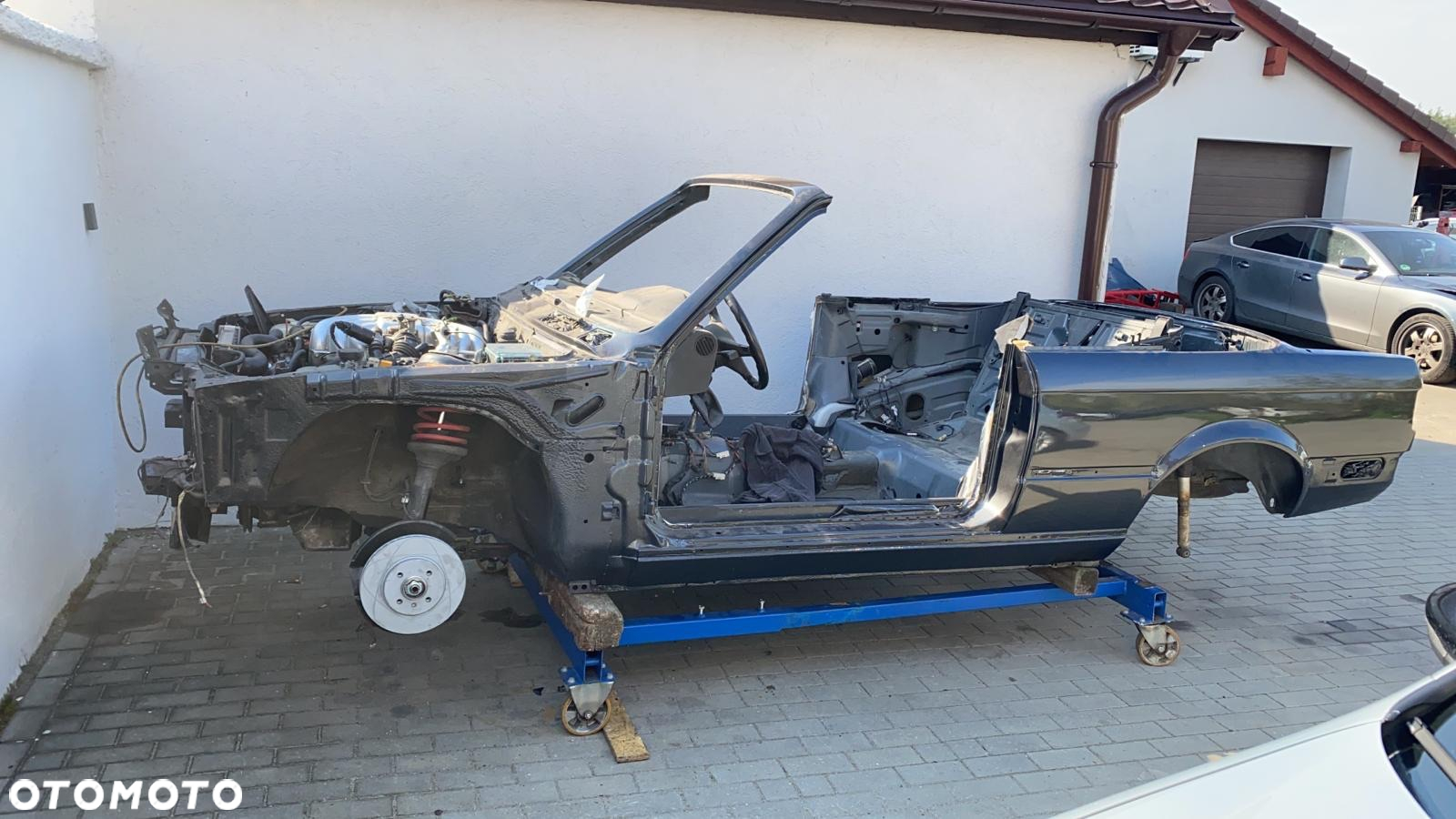 BMW Seria 3 325i - 35