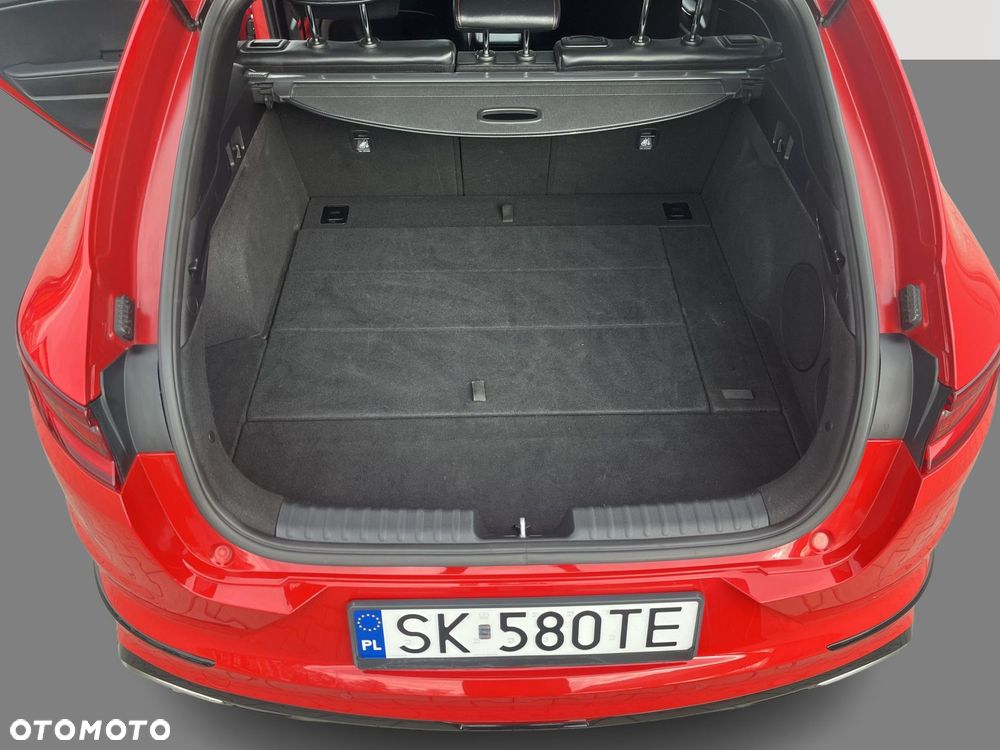 Kia ProCeed 1.6 T-GDI GT DCT - 17