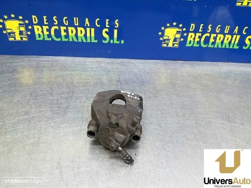 PINÇA TRAVÃO FRONTAL DIREITA SEAT IBIZA IV 2017 - - 3