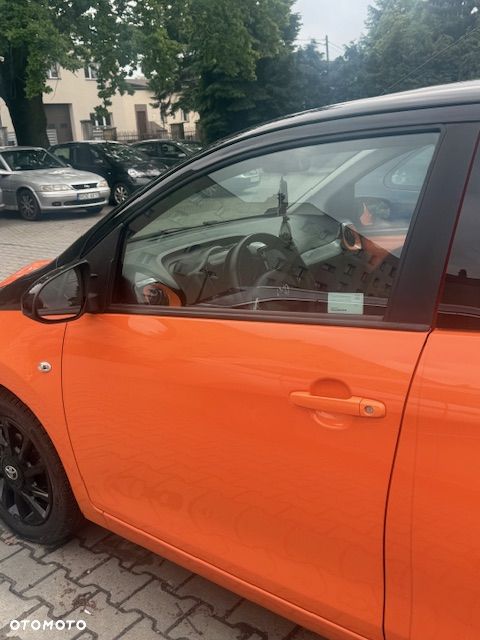 Toyota Aygo 1.0 VVT-i JBL Edition - 10