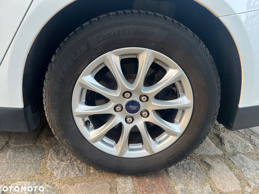 Ford Mondeo 2.0 TDCi ECOnetic Start-Stopp Trend - 36