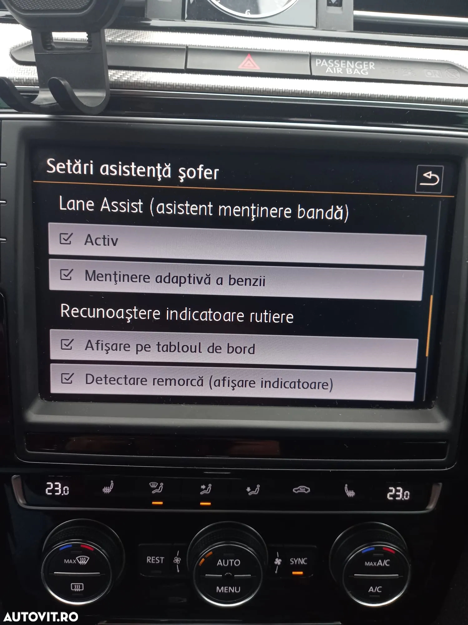 Volkswagen Passat - 18