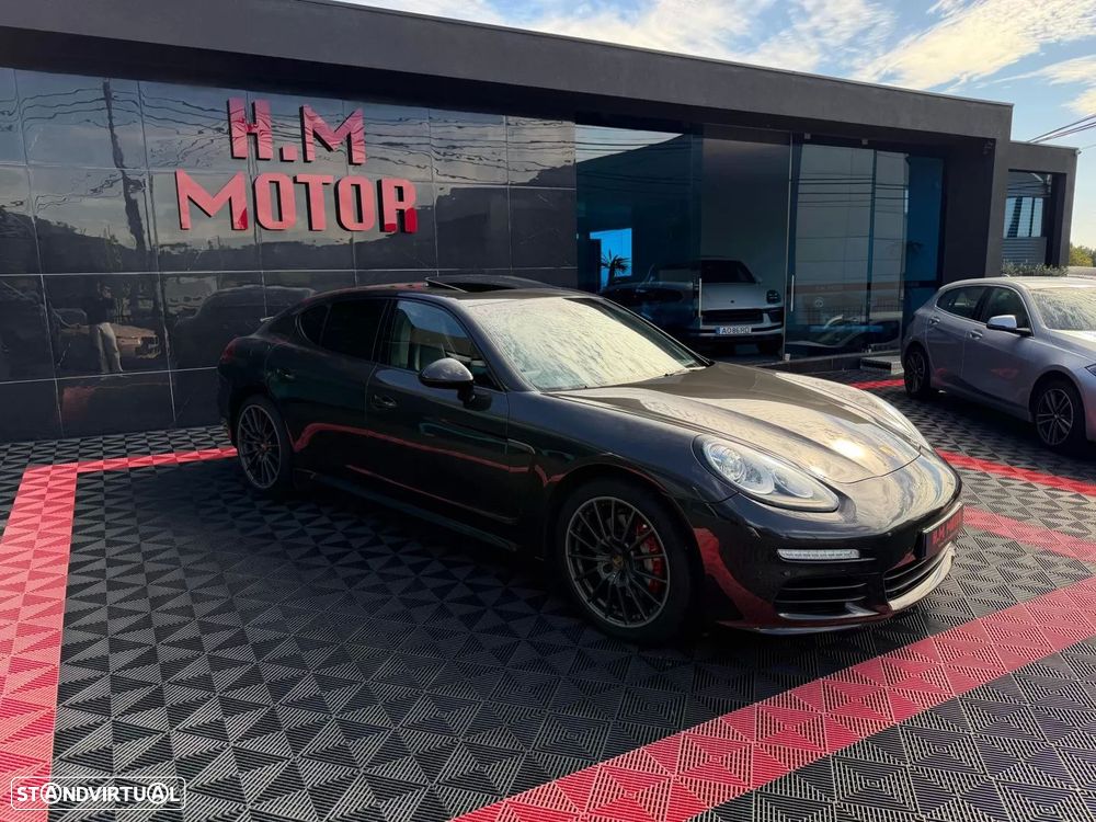 Porsche Panamera Standard - 2