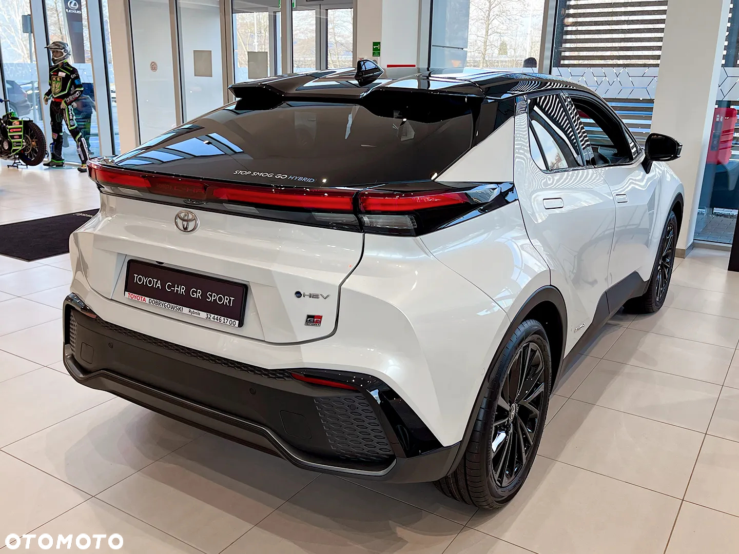 Toyota C-HR 2.0 PHEV Dynamic Force GR Sport - 4
