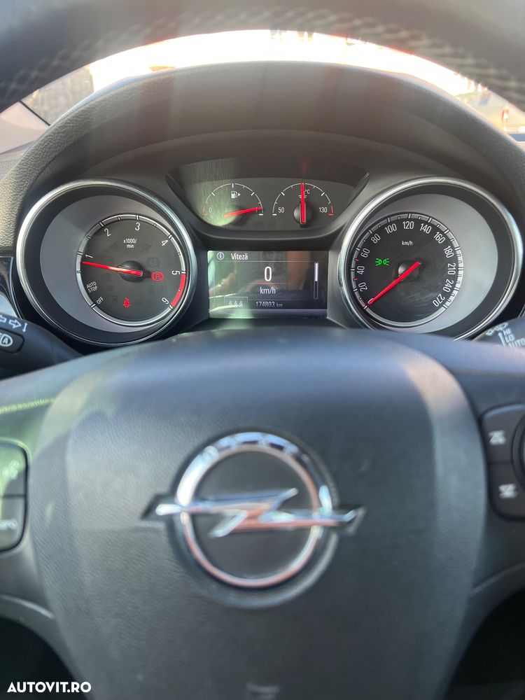 Opel Astra - 9