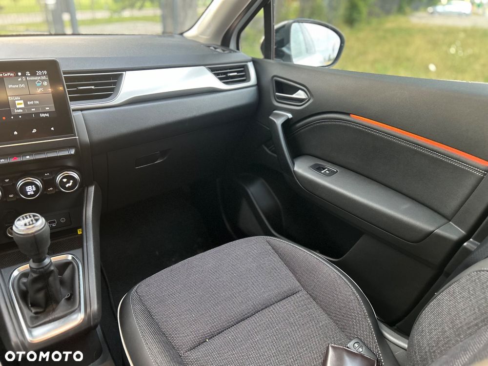 Renault Captur TCe Mild Hybrid 140 GPF TECHNO - 13