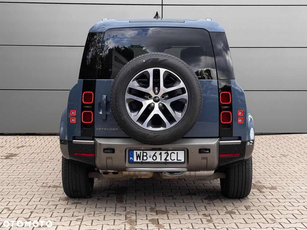 Land Rover Defender - 5