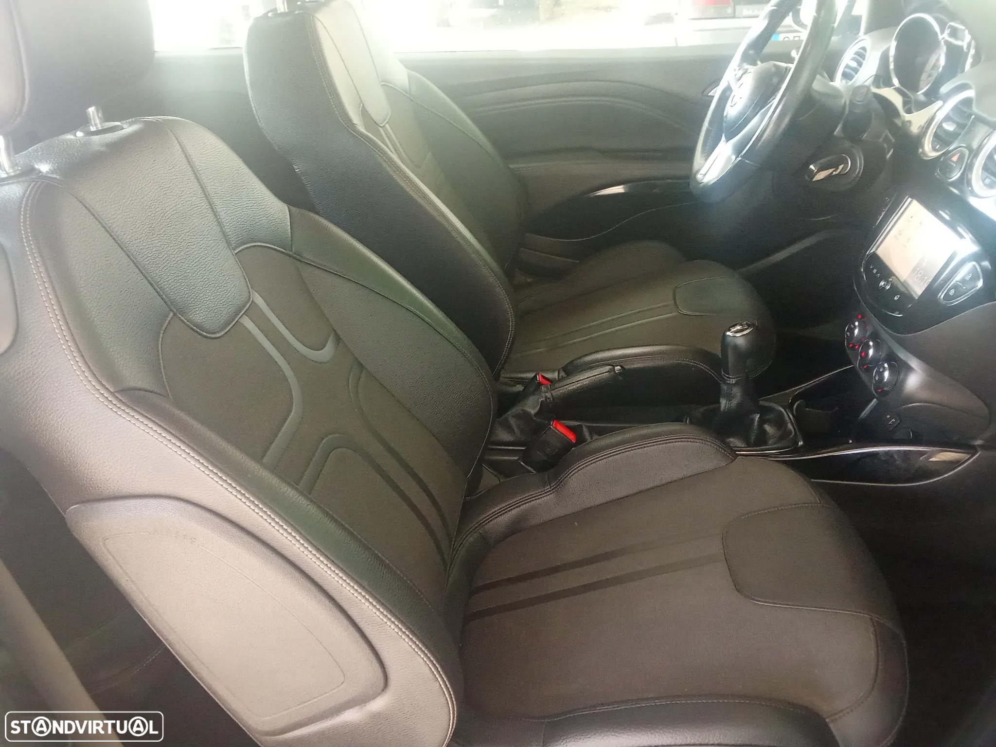 Opel Adam 1.2 S&S Black Jack - 8