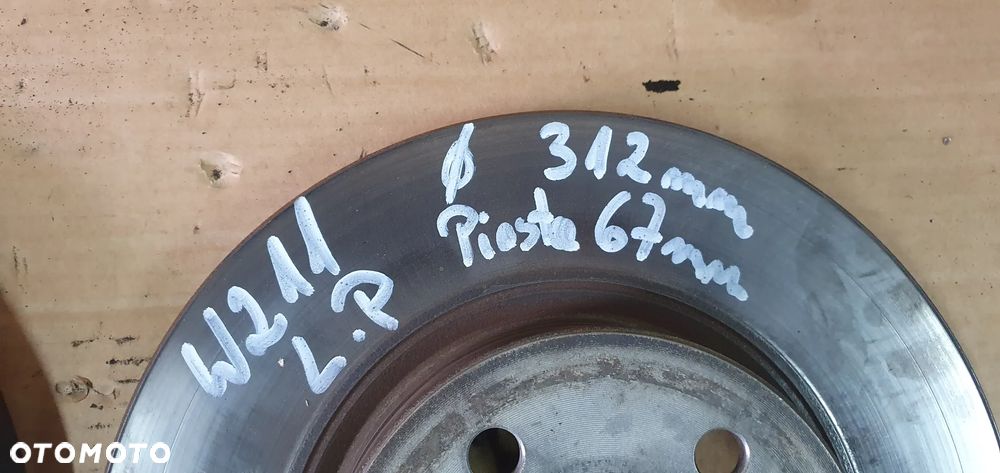 Tarcze hamulcowe przód przednie Mercedes E-Klasa W211 - 6