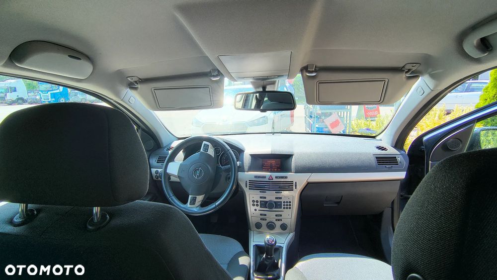 Opel Astra 1.6 - 8