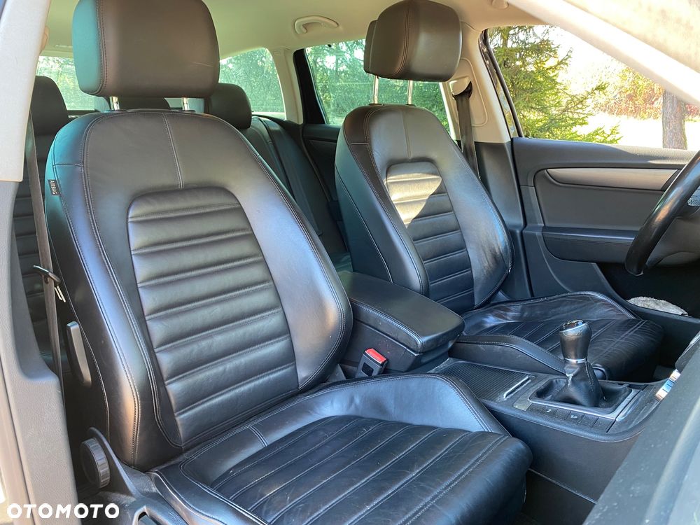 Volkswagen Passat Variant 2.0 TDI Comfortline - 19