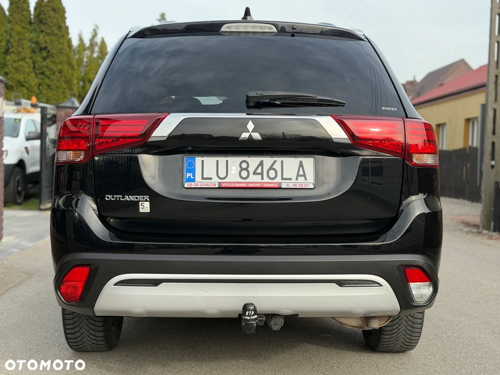 Mitsubishi Outlander 2.0 Intense + Navi 4WD CVT - 5