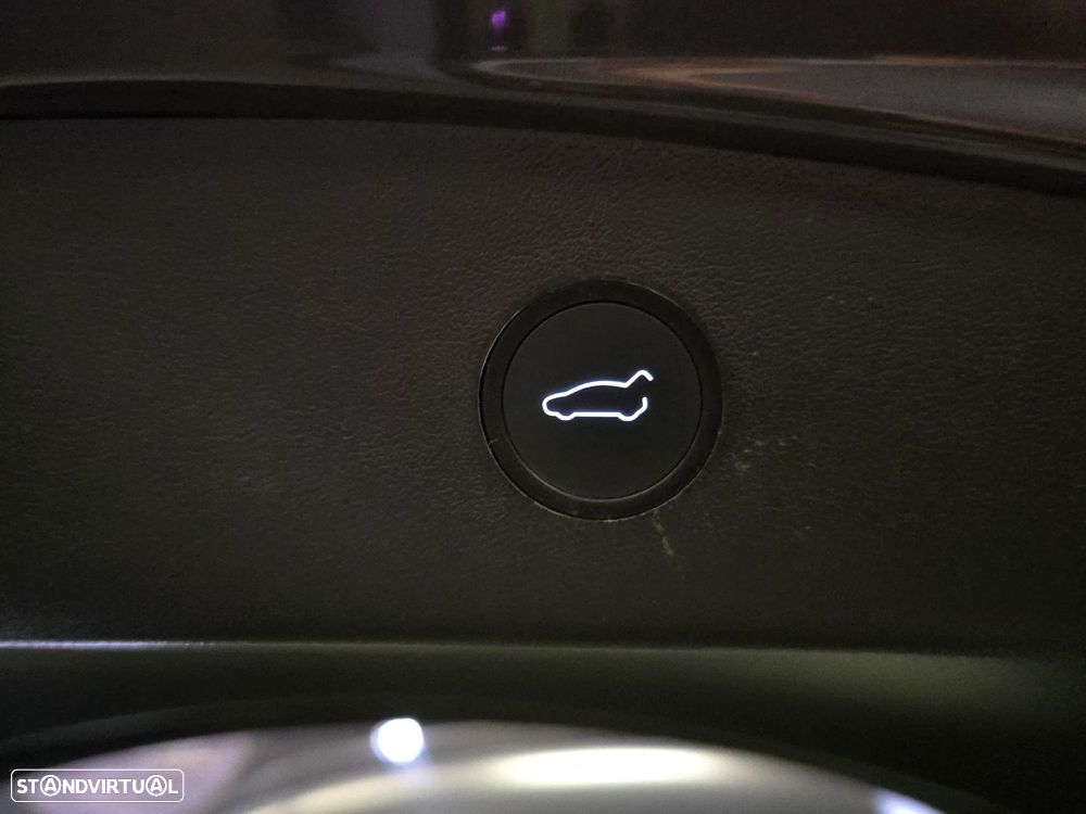 Tesla Model 3 Long-Range Dual Motor AWD - 8