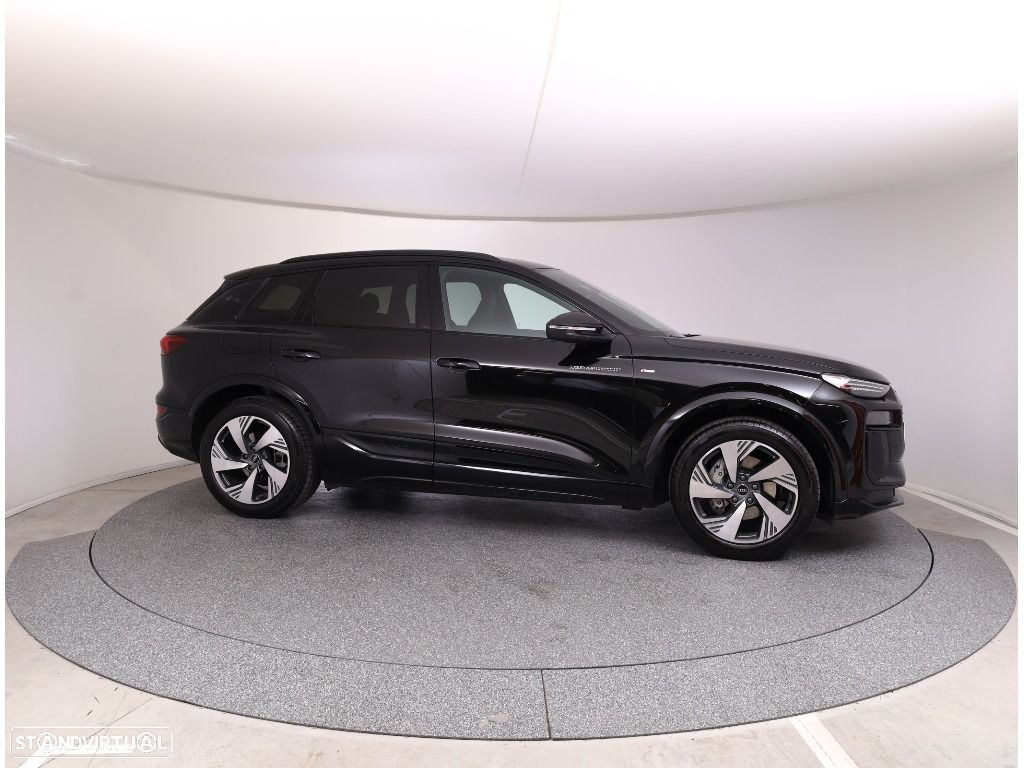 Audi Q6 e-tron 100 kWh Performance SE Business - 17