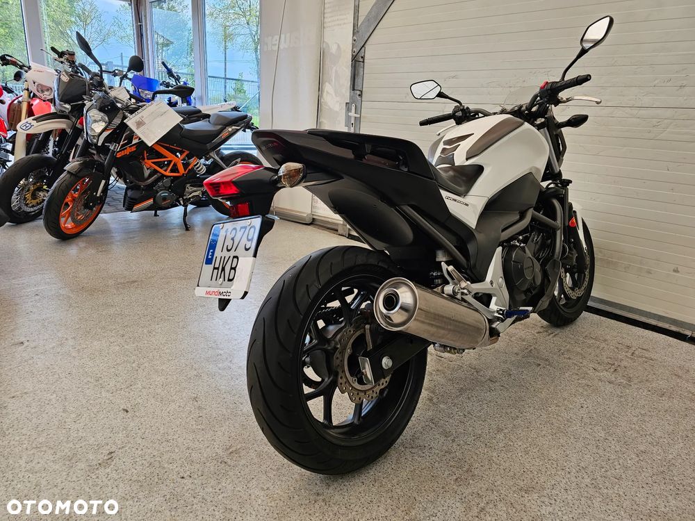 Honda NC - 24