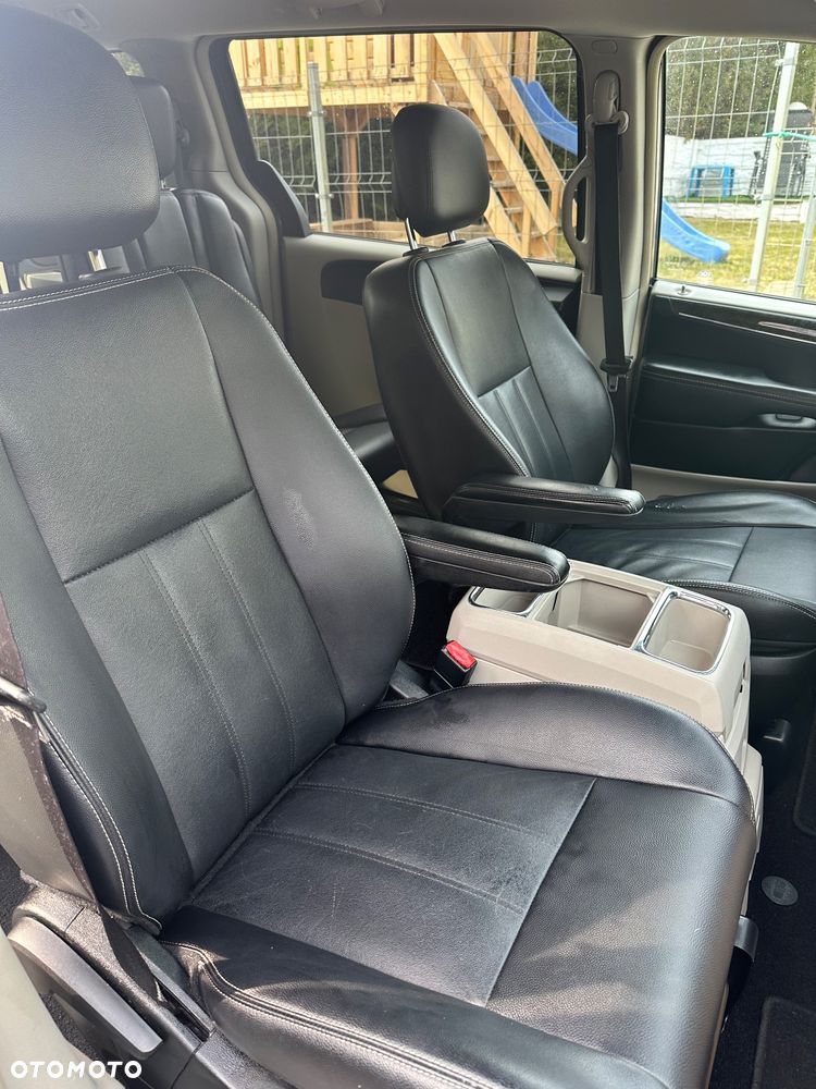 Chrysler Town & Country 3.6 Touring - 8