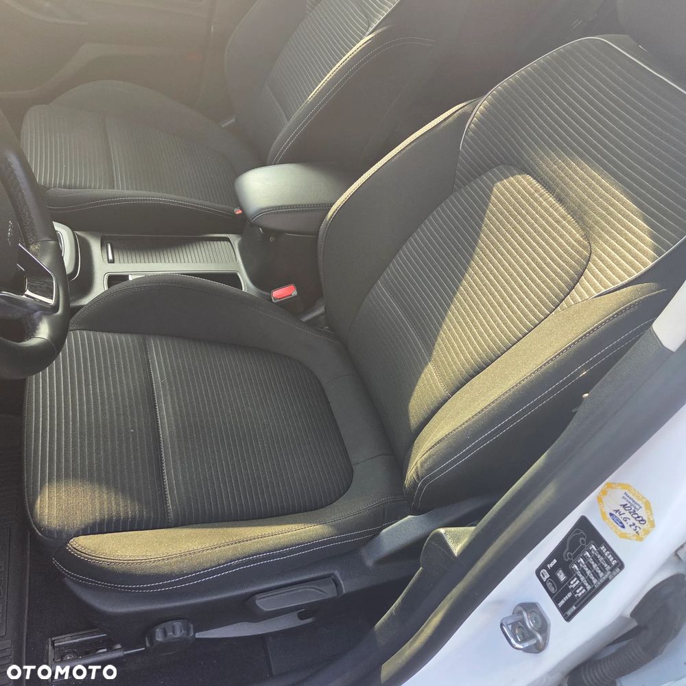 Ford Focus 1.5 EcoBlue SCR ST-Line - 13