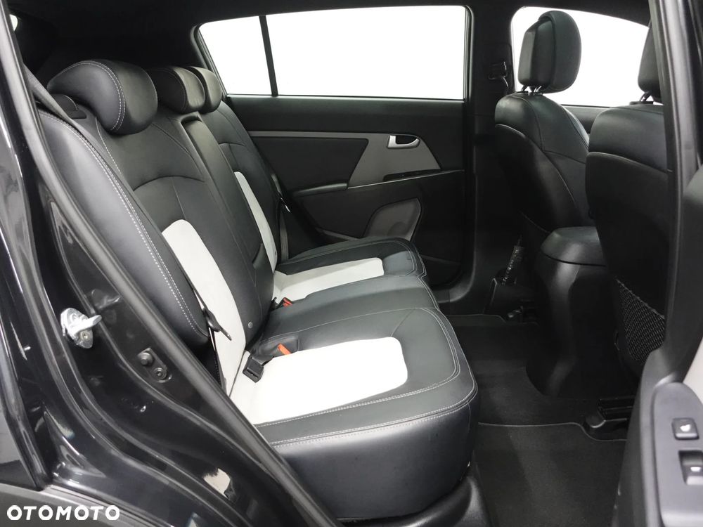 Kia Sportage - 25