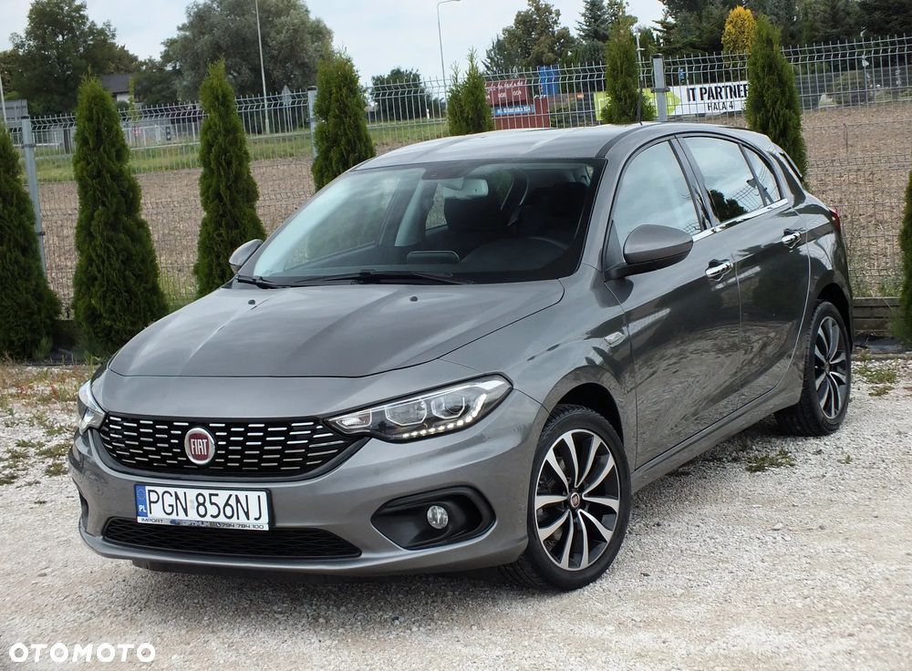 Fiat Tipo 1.4 T-Jet Lounge - 1