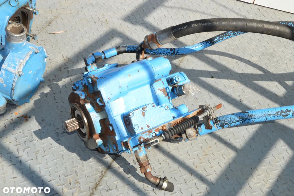 napęd betoniarki betonomieszarki motoreduktor Sauer-Danfoss 513462 pompa hydrauliczna - 6
