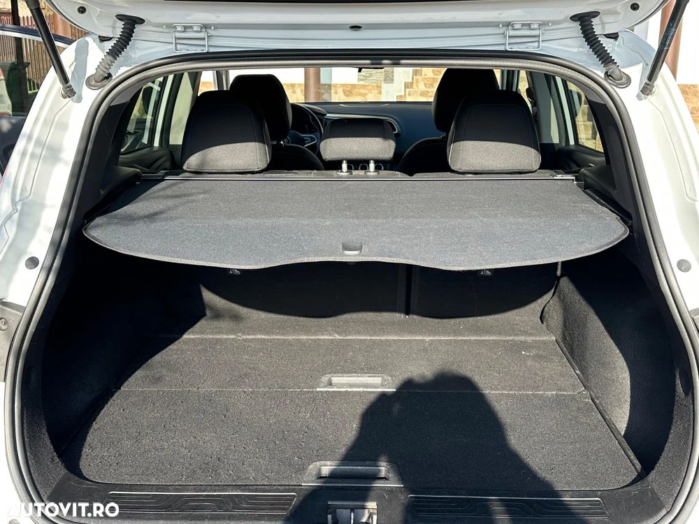 Renault Kadjar TCe 140 GPF Intens - 32