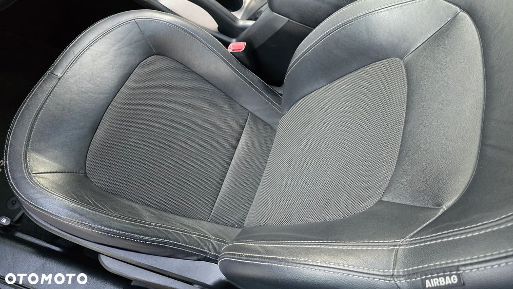Kia Sportage 2.0 CVVT 2WD Automatik Vision - 20