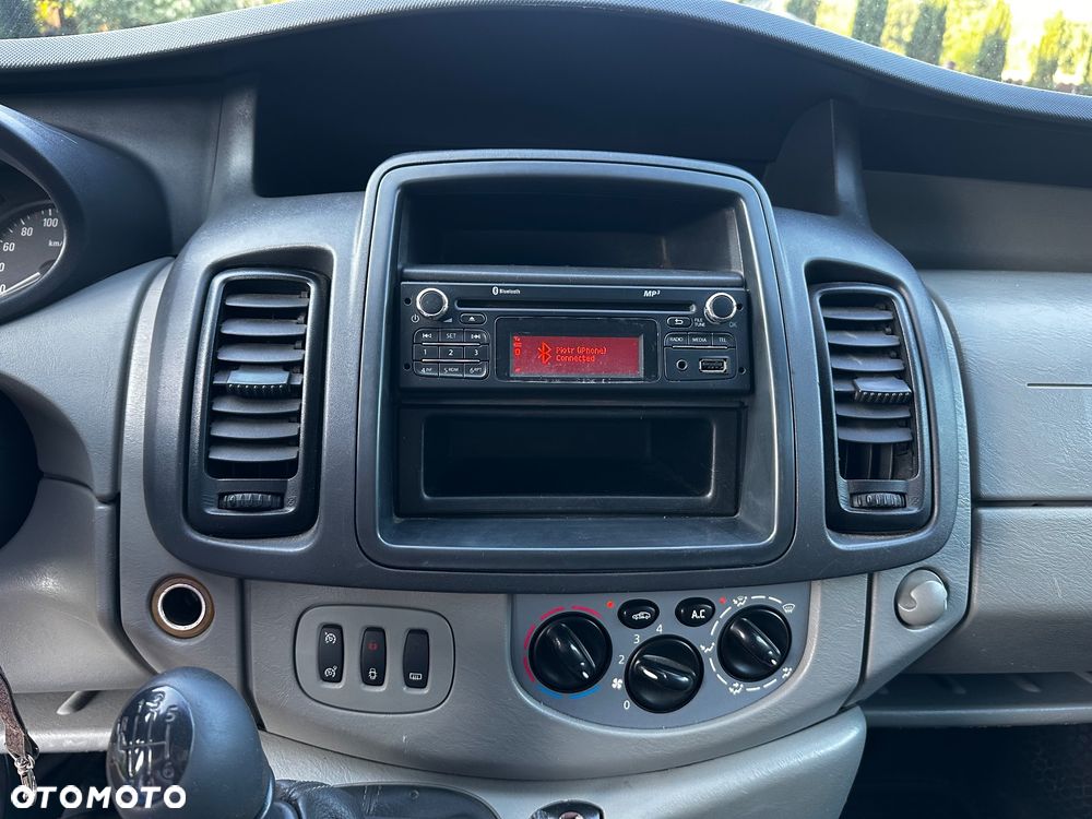 Opel Vivaro - 9