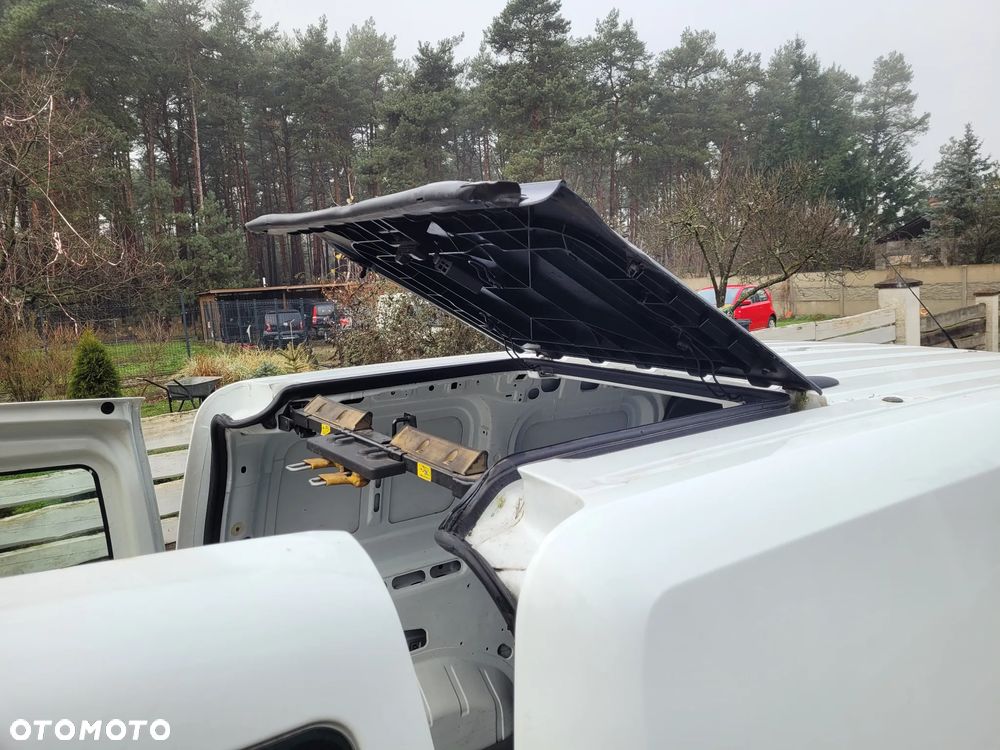 Ford Turneo Connect - 20