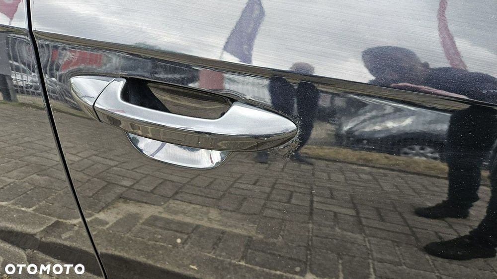 Volkswagen Passat Variant 2.0 TDI DSG BlueMotion Technology Trendline - 13