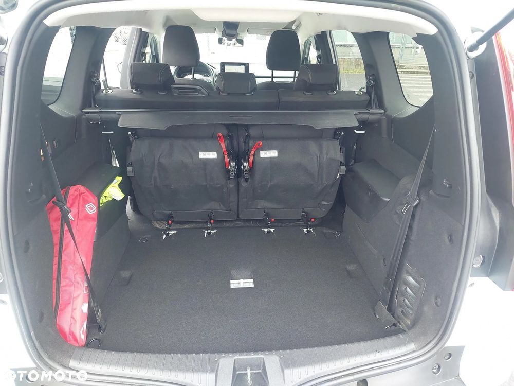 Dacia Jogger 1.0 TCe Expression 7os - 17