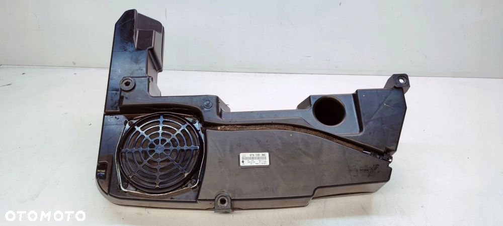 GŁOŚNIK SUBWOOFER TUBA AUDI A4 B8 ALLROAD A5 8T 8T8035382 - 1