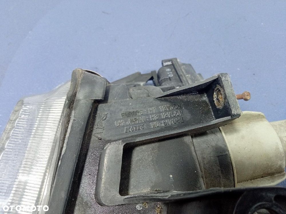 MAZDA 323F BA 94- REFLEKTOR PRAWY LAMPA PRZÓD 110-61708 - 9