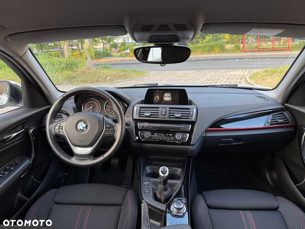 BMW Seria 1 118i Sport Line - 22