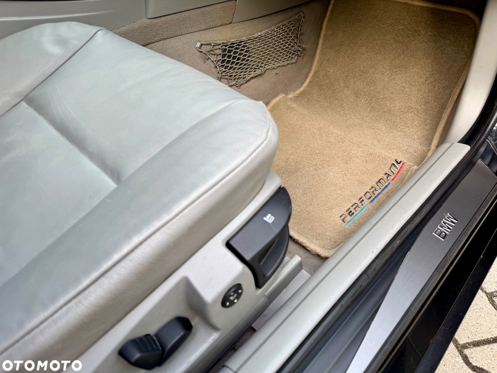 BMW Seria 5 - 25