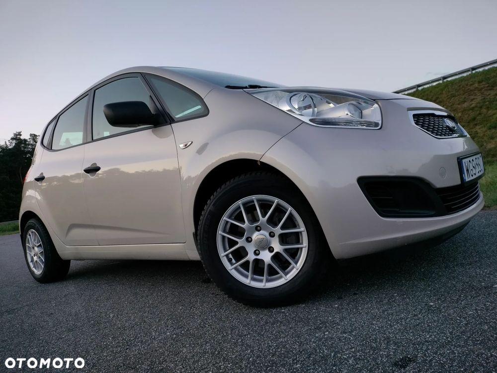 Kia Venga 1.4 CVVT Vision - 10