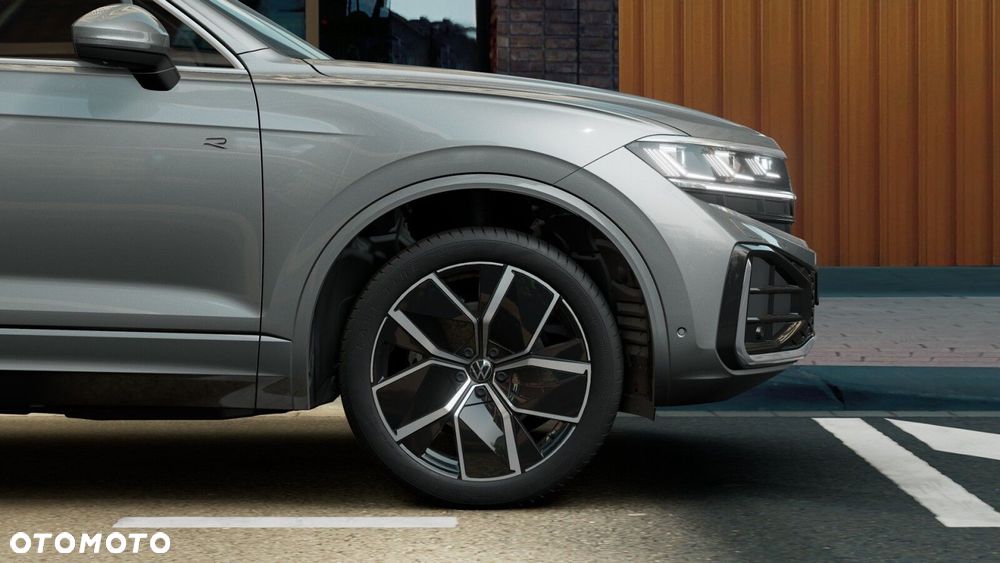 Volkswagen Touareg - 9