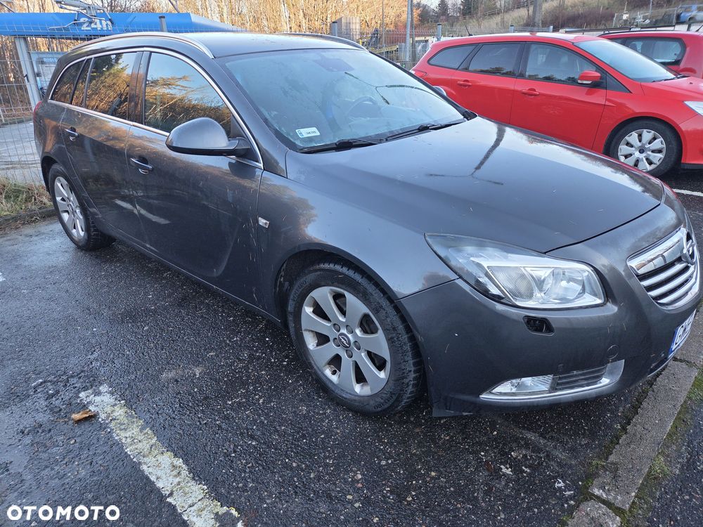 Opel Insignia - 1
