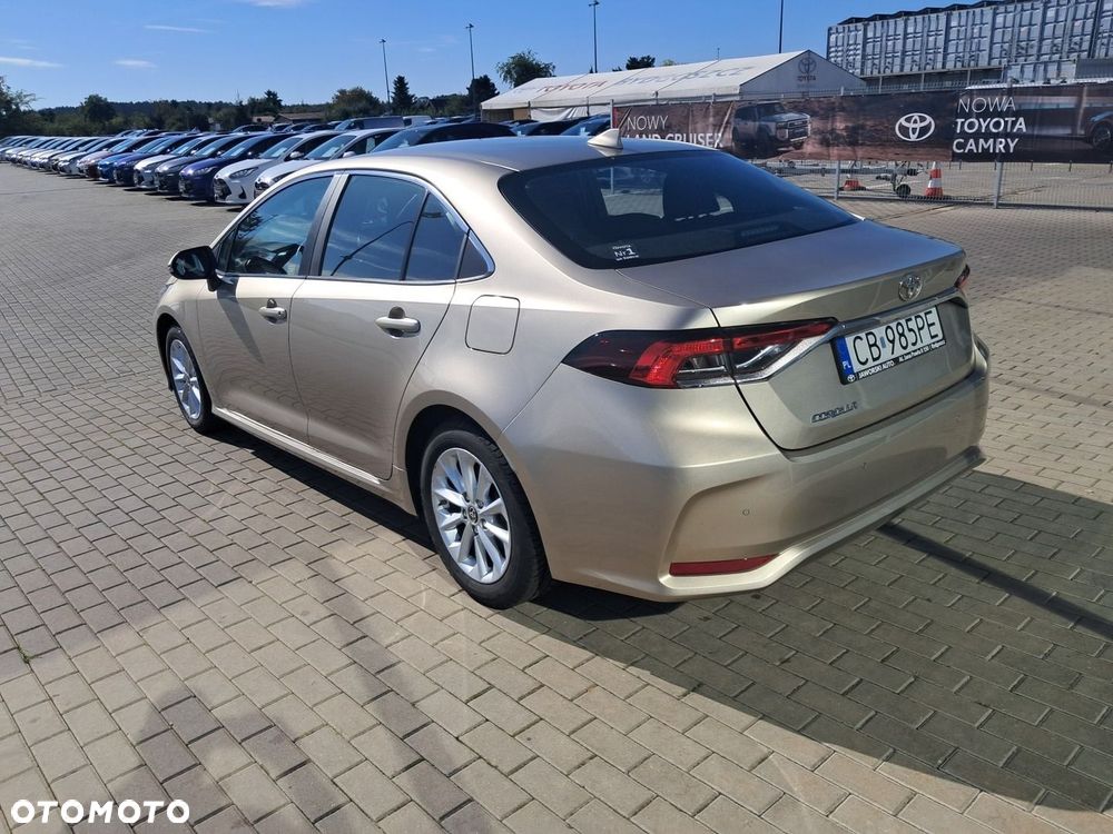 Toyota Corolla - 6