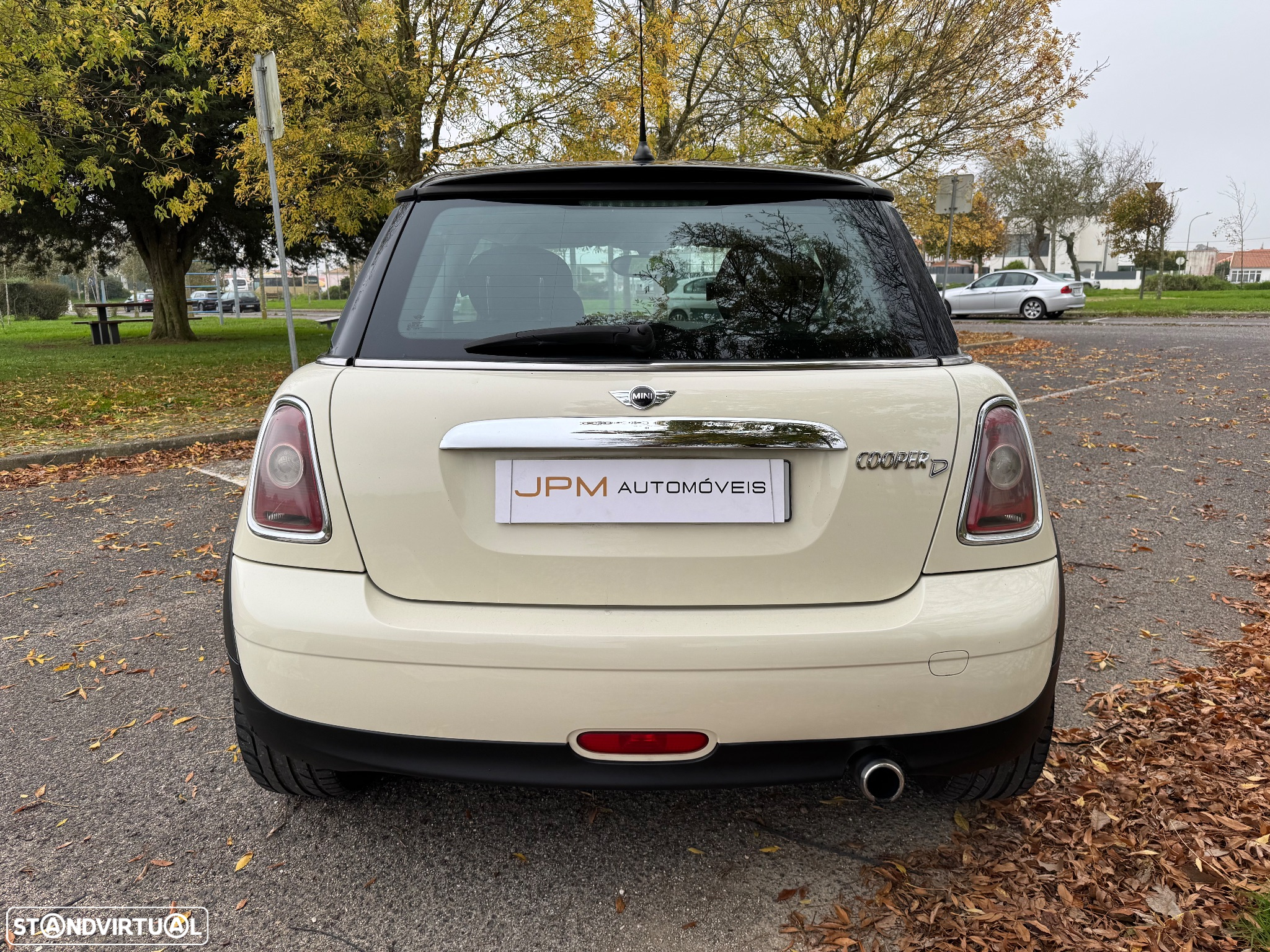 MINI 3 Portas Cooper D - 5